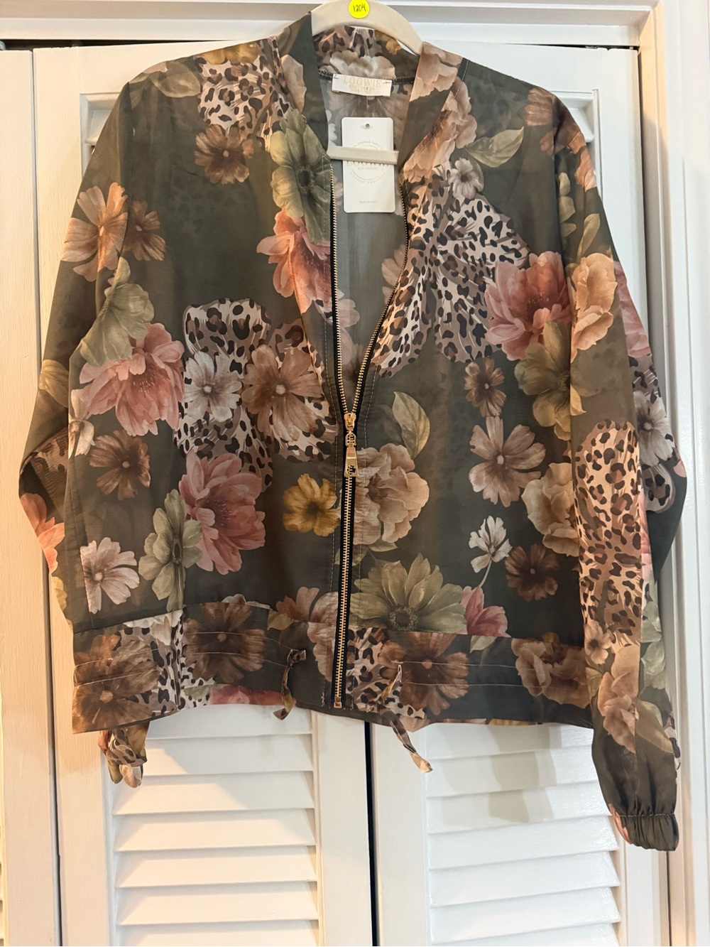 L1204 | Loowie Lightweight Floral Leopard Tencel Zip Jacket | Olive | One Sz S-L